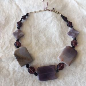 AMETHYST & AGATE STONE NECKLACE NWOT